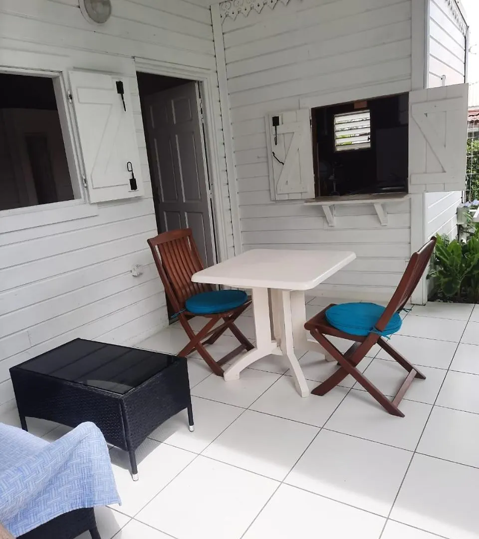 Villa Très belle location touristique à Sainte-Anne  Guadeloupe